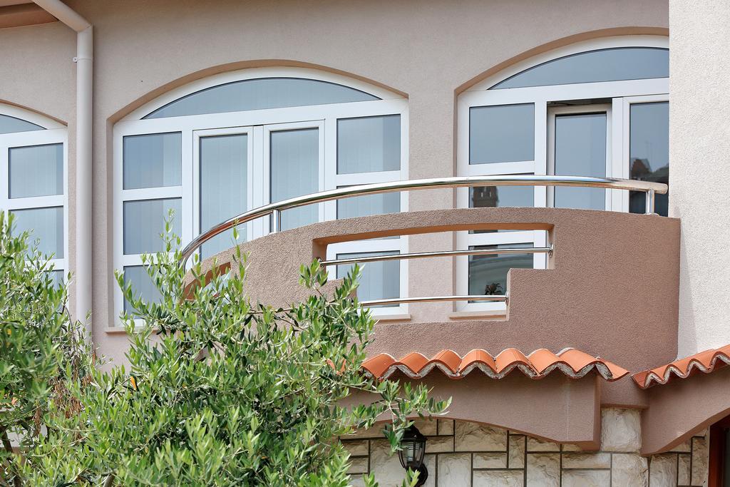 Apartments Melita Bibinje Luaran gambar